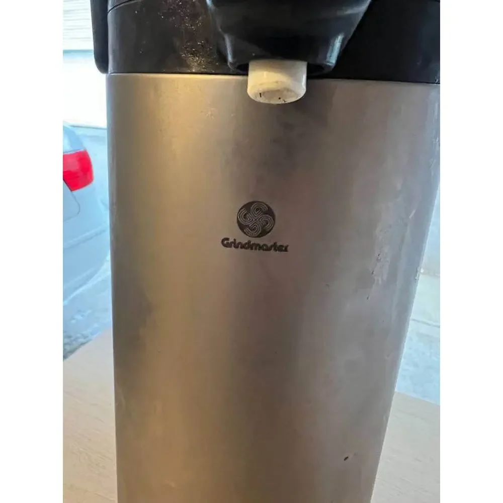 Grindmaster Glass Lined 2.2 Liter Airpot w/ Push Top